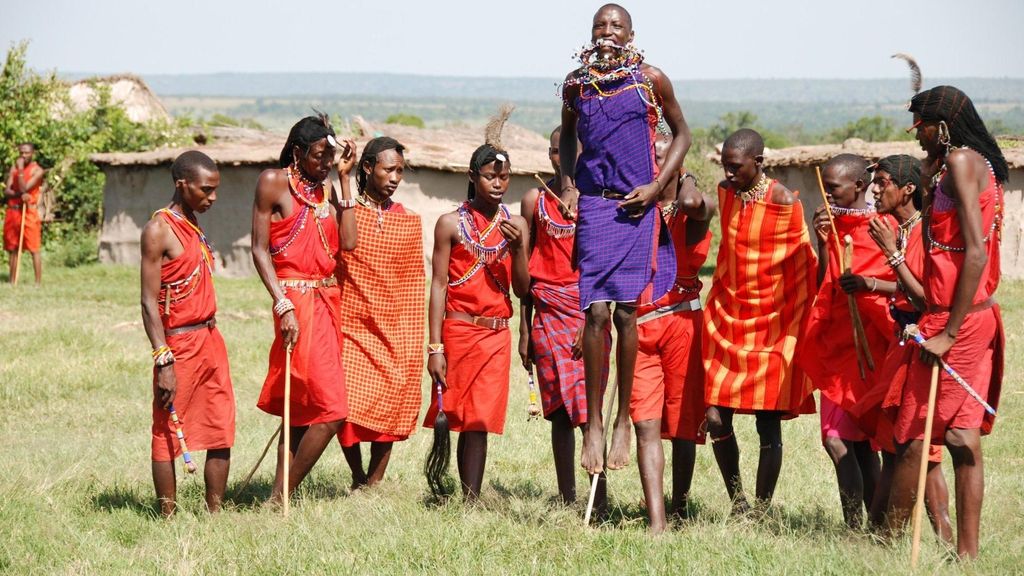 Sansibar: Maasai Dorf Tour mit Sunset Dhow Cruise