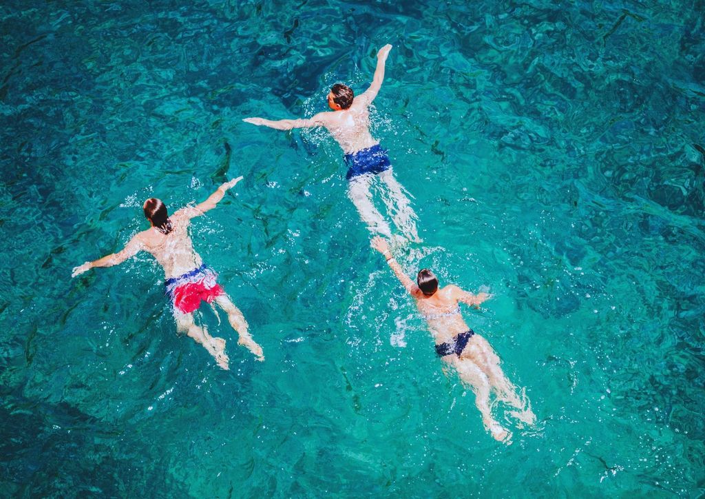 Amalfiküste mit dem Boot: Schnorcheln und Limoncello-Verkostung