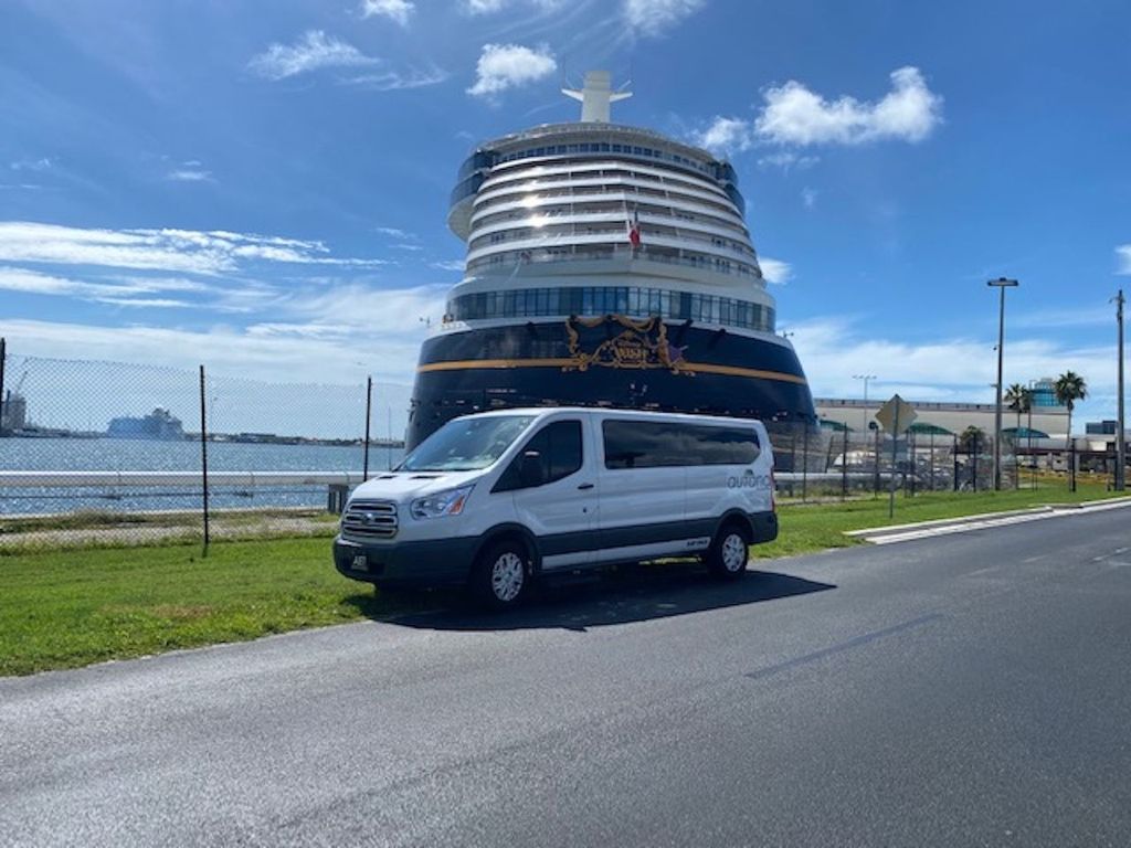Privater Flughafentransfer vom Flughafen Orlando Mco nach Port Canaveral Cocoa