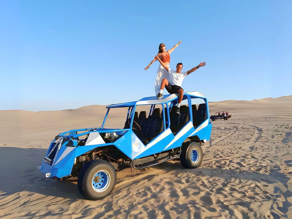 Huacachina: Buggy + Freizeit-Sandboarding + Sonnenuntergang