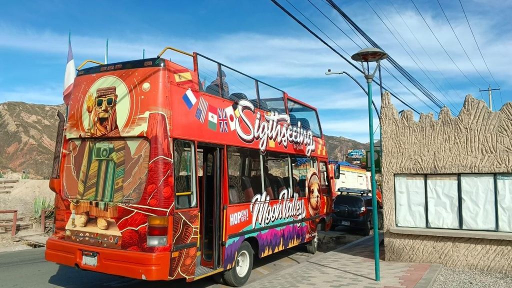 Entdecke La Paz: Panorama-Bustour, Seilbahn & Mondtal