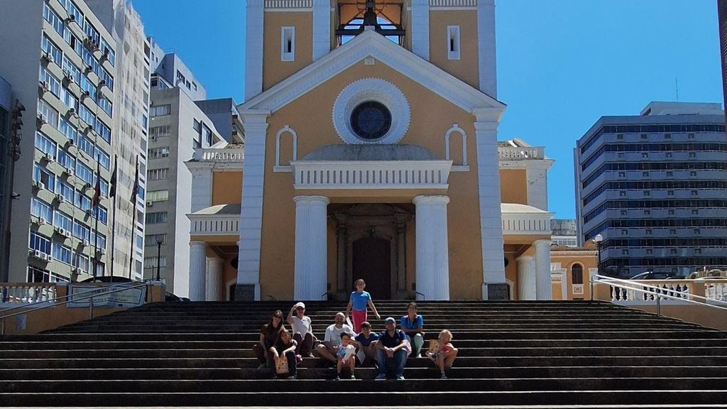 Familienschatzsuche im historischen Zentrum von Florianópolis
