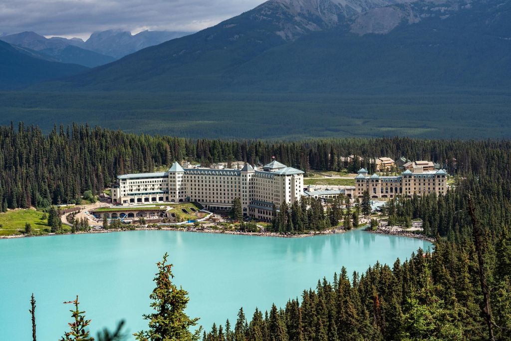 Tour zu den Seen Moraine, Louise, Emerald, Johnston Canyon & Yoho