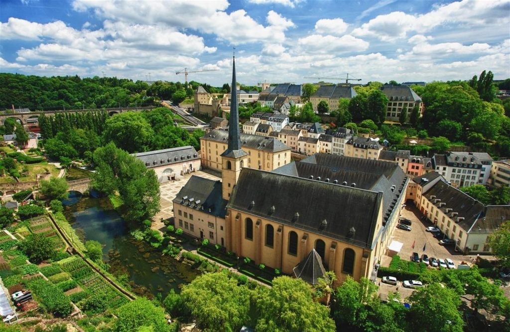Von Brüssel aus: Luxemburg und Dinant Ganztagestour private Tour
