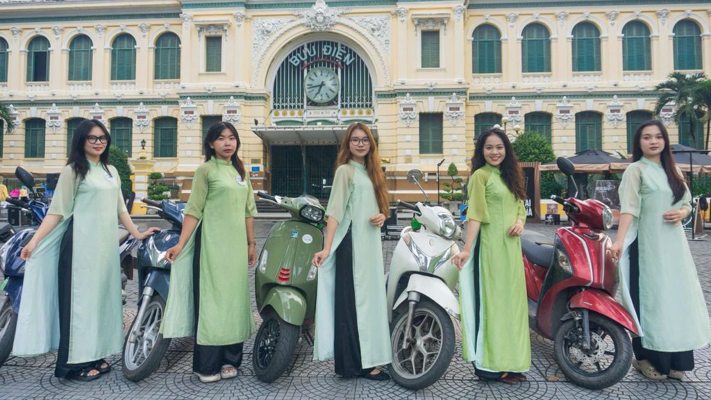 Ho-Chi-Minh-Stadt: Streetfood-Tour mit dem Motorrad – 12 Verkostungen
