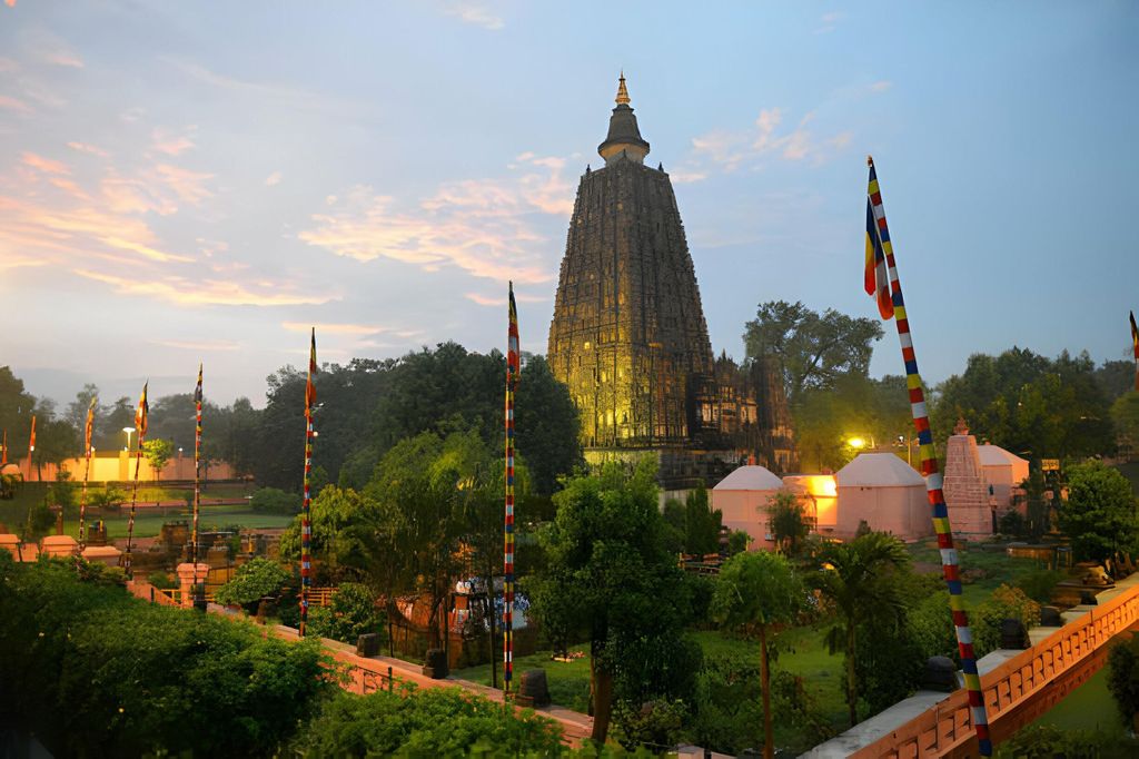 2 Tage Bodhgaya Tour von Varanasi aus