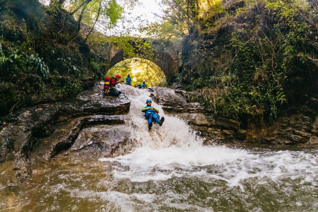 Von Tignale, Gardasee: Anfängertaugliche Canyoning Tour