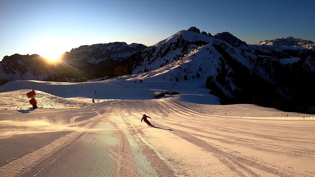 Seceda: Skifahren bei Sonnenaufgang & Alpenfrühstück