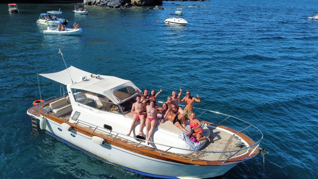 Procida: Inselrundfahrt mit dem Boot