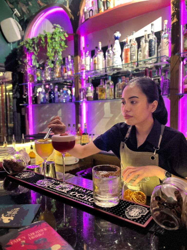 Makati Bar Crawl - Versteckte Bar, Speakeasy und Pub