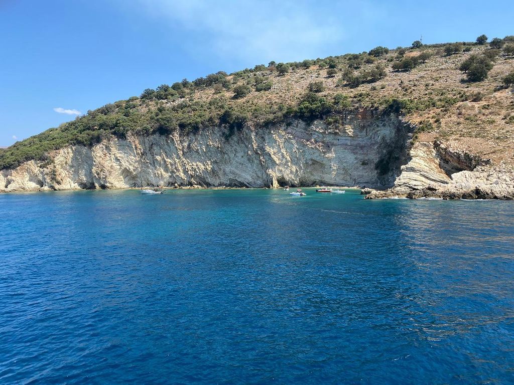 Tirana/Flughafen: Transfers für jedes Ziel in Albanien