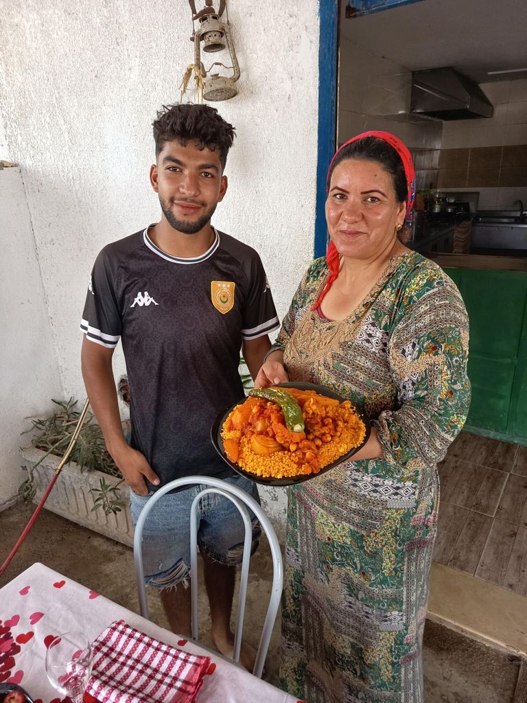 Mittagessen bei Einheimischen: Verkostung von traditionellem Couscous in Hammamet