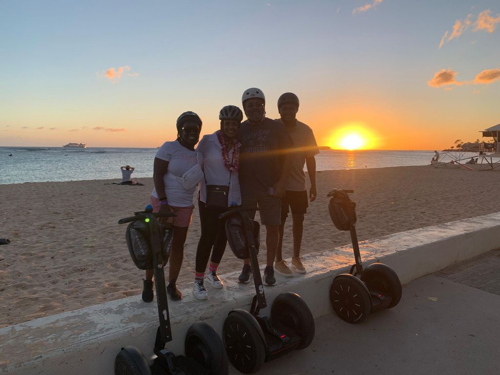 Honolulu: Magic Island & Strand-Segway-Tour
