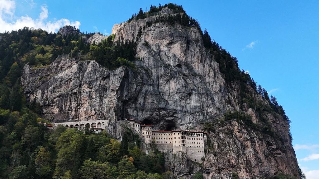 Sümela-Tagespaket-Tour: Ein historisches Abenteuer inmitten der Natur