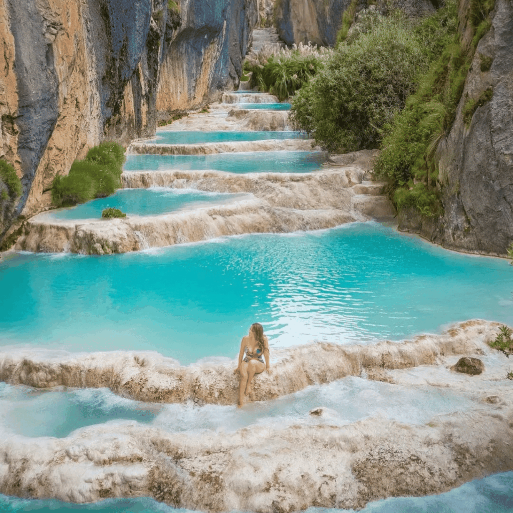 Ayacucho: Ganzer Tag Aguas Turquesas Millpu