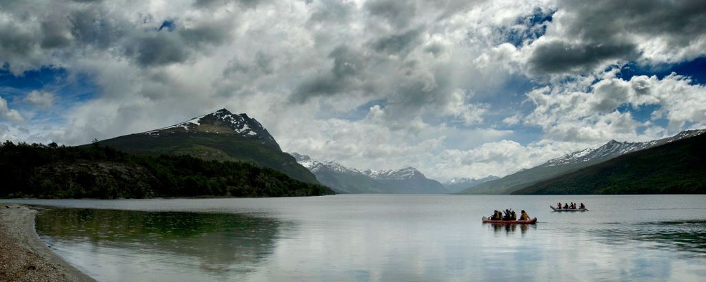 Ushuaia: Tierra del Fuego Trekking und Kanufahren