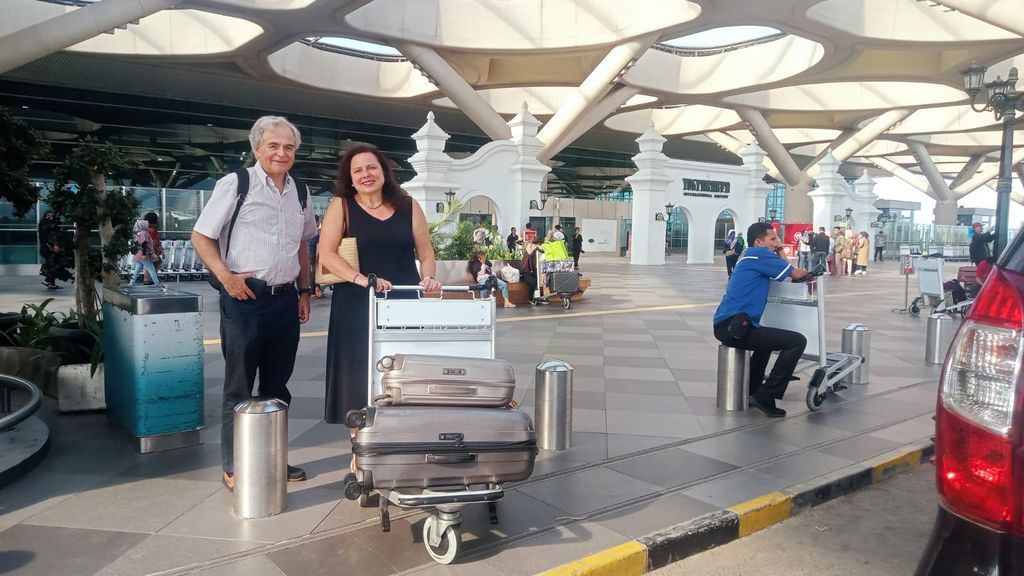 Semarang & Yogyakarta: Taxi, Shuttle, oder Flughafentransfer