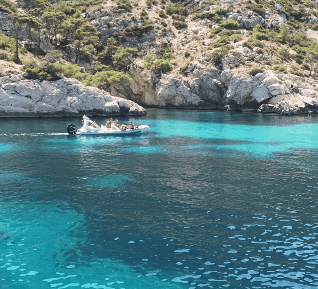 La Ciotat: Nachmittags-Bootstour zu den Calanques mit Schnorcheln