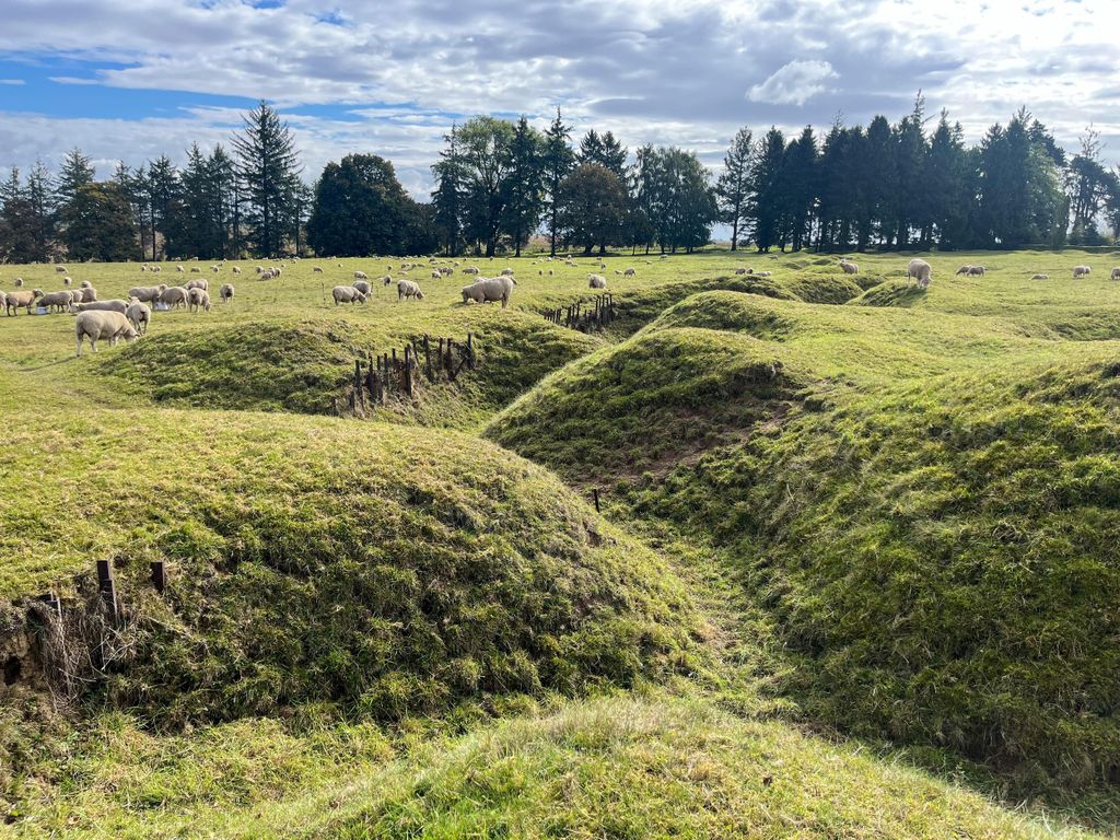 Von Paris aus: Schlachtfelder des Ersten Weltkriegs an der Somme mit lizenziertem Führer