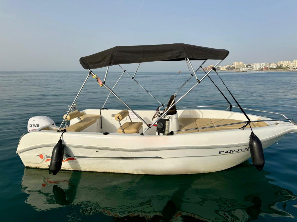 Benalmádena: Bootsverleih ohne Lizenz an der Costa del Sol