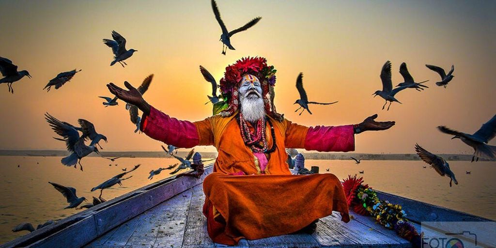 Von Delhi: Übernachtungstour in Varanasi mit Rückflug