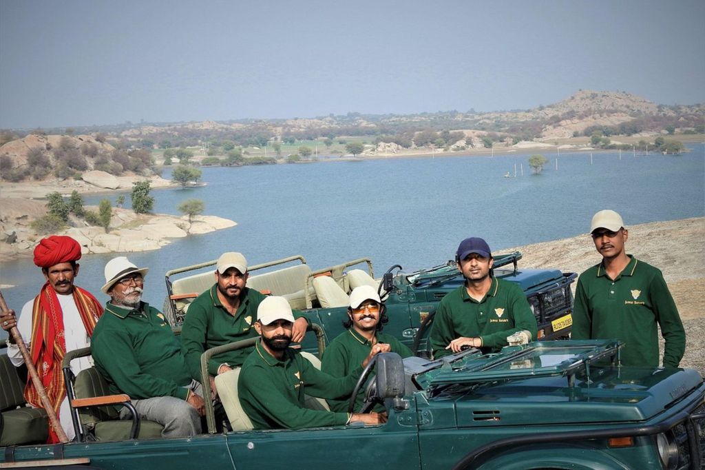 Udaipur: 2-tägige Jawai-Leopardensafari & Ranakpur-Tour