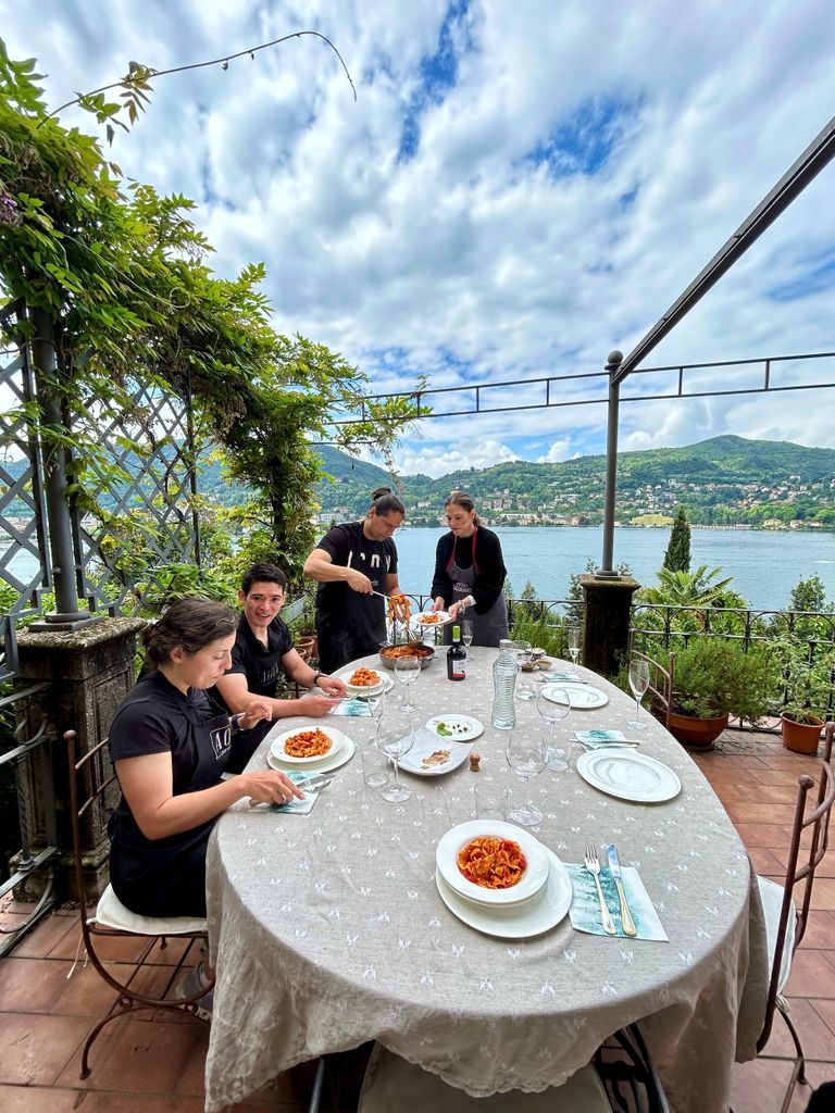 Kochkurs für hausgemachte Pasta und Tiramisu + atemberaubender Blick auf den See
