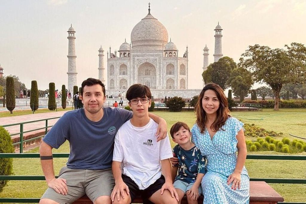 Ab Delhi: Taj Mahal & Agra Private Day Tour mit 5* Mittagessen