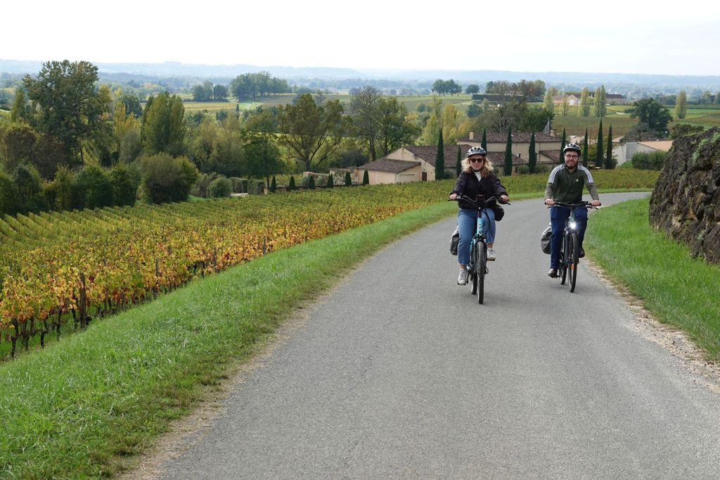 St. Emilion: Halbtagestour E-Bike & Wein mit Wein und Käse