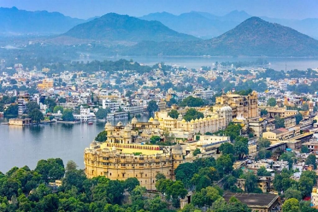 Udaipur: Private ganztägige Sightseeing-Tour mit vielen Optionen
