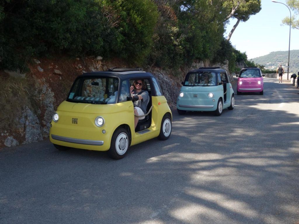Von Nizza: Folge einem Guide in einem elektrischen Mini-Fiat an der Côte d'Azur!