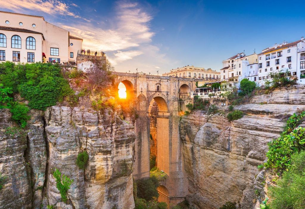 Von der Costa del Sol: Ronda Village Tour w/ Maestranza Ticket