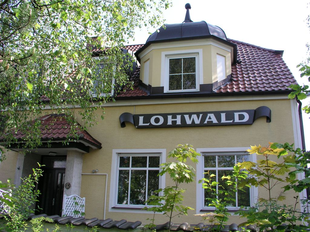 Das Gasthaus am Lohwald in Neusäß bei Augsburg mit Biergarten