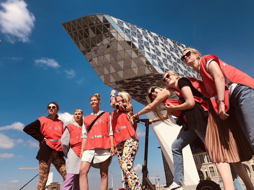Antwerpen: Die fünf wichtigsten Sehenswürdigkeiten der Stadt mit dem E-Kickroller
