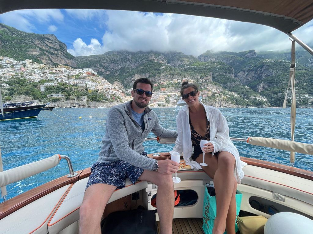 Von Ischia aus: Positano und Amalfi - Ganztägige Bootsfahrt