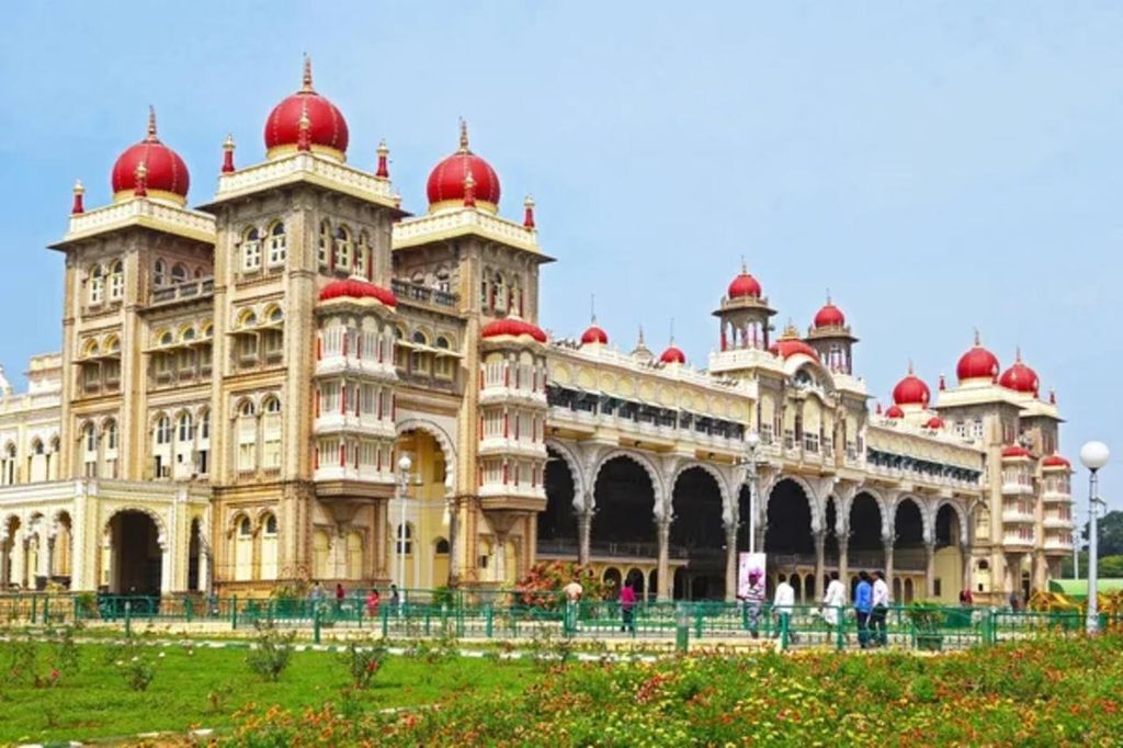Von Bangalore aus: Mysore Private Tagestour mit Guide