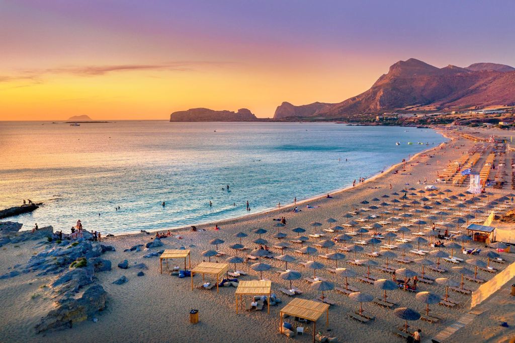 Von Chania aus: Falassarna Sunset Escape! Kostenlose Sonnenliegen!