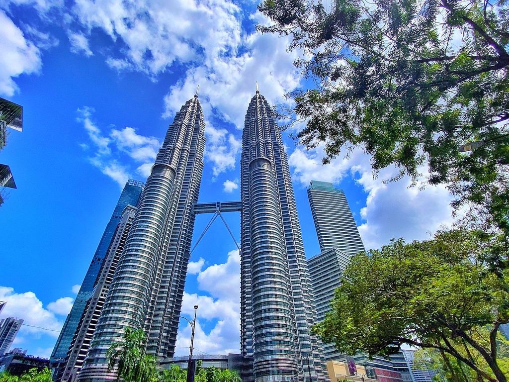 Kuala Lumpur: E-Ticket für die Petronas Twin Towers ohne Anstehen