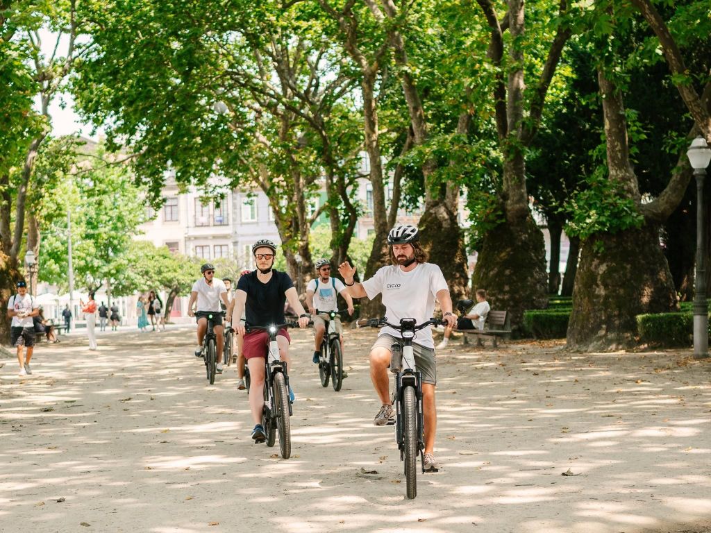 Porto: Highlights in 3 Stunden E-Bike Tour