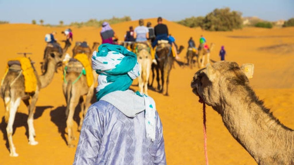 Marrakesch: 3-tägige Luxus-Wüstentour nach Fes über Merzouga.