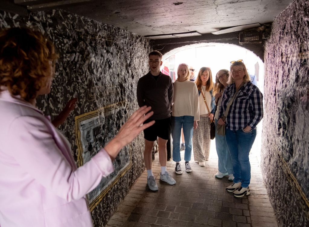 Ennis: Rundgang durch die dunkle Geschichte mit Dr. Jane O'Brien