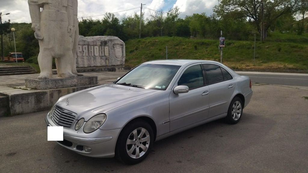 Von Veliko Tarnovo: Privater Transfer nach Bukarest