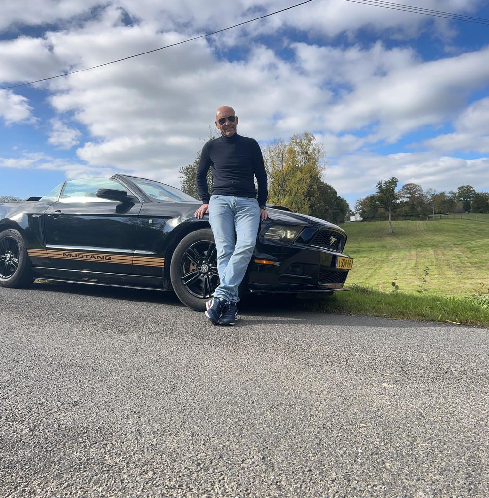 Normandie: D-Day-Stätten – Private Tour im Mustang-Cabrio