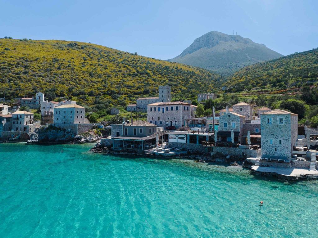 In die Wildnis von Mani: Oitylo, Höhlen von Diros & Limeni