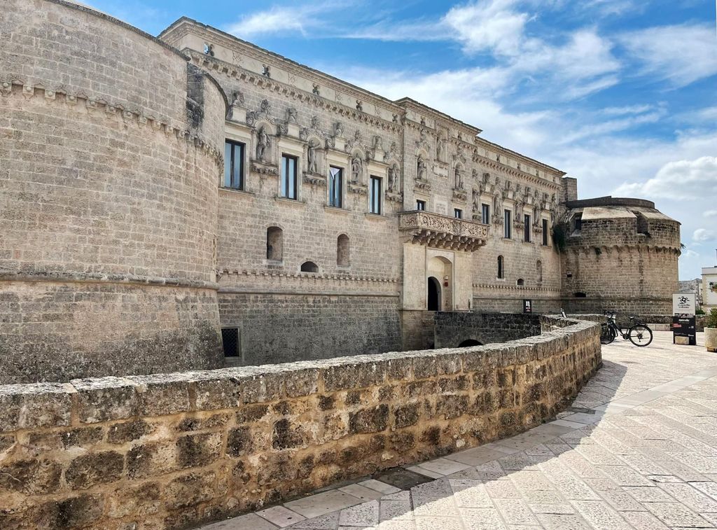 Von Lecce aus: Nardò, Galatina, Corigliano d'Otranto VanTour