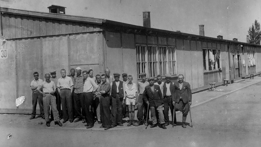 München: Tour durch die KZ-Gedenkstätte Dachau mit dem Auto