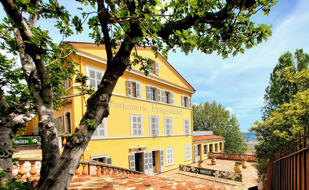 Ab Nizza: Parfüm in Grasse und Weintour