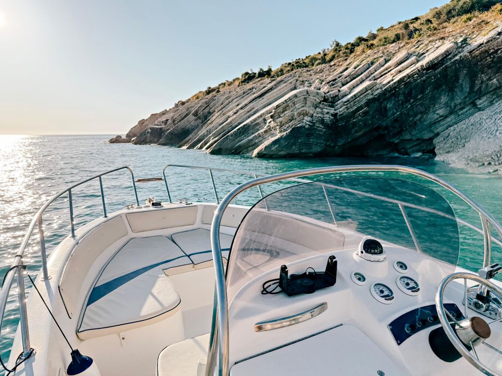 Saranda: Bootstour | Höhlen, Krorez, Schnorcheln & Gratisgetränk