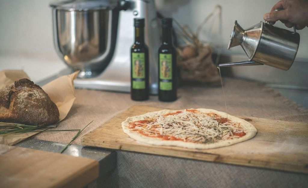 Partinico: Pizza-Backkurs auf einem Bio-Bauernhof mit Wein