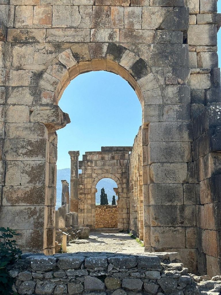 Von Fes Tagestour nach Meknes, Volubilis, Moulay Idriss Zerhoun